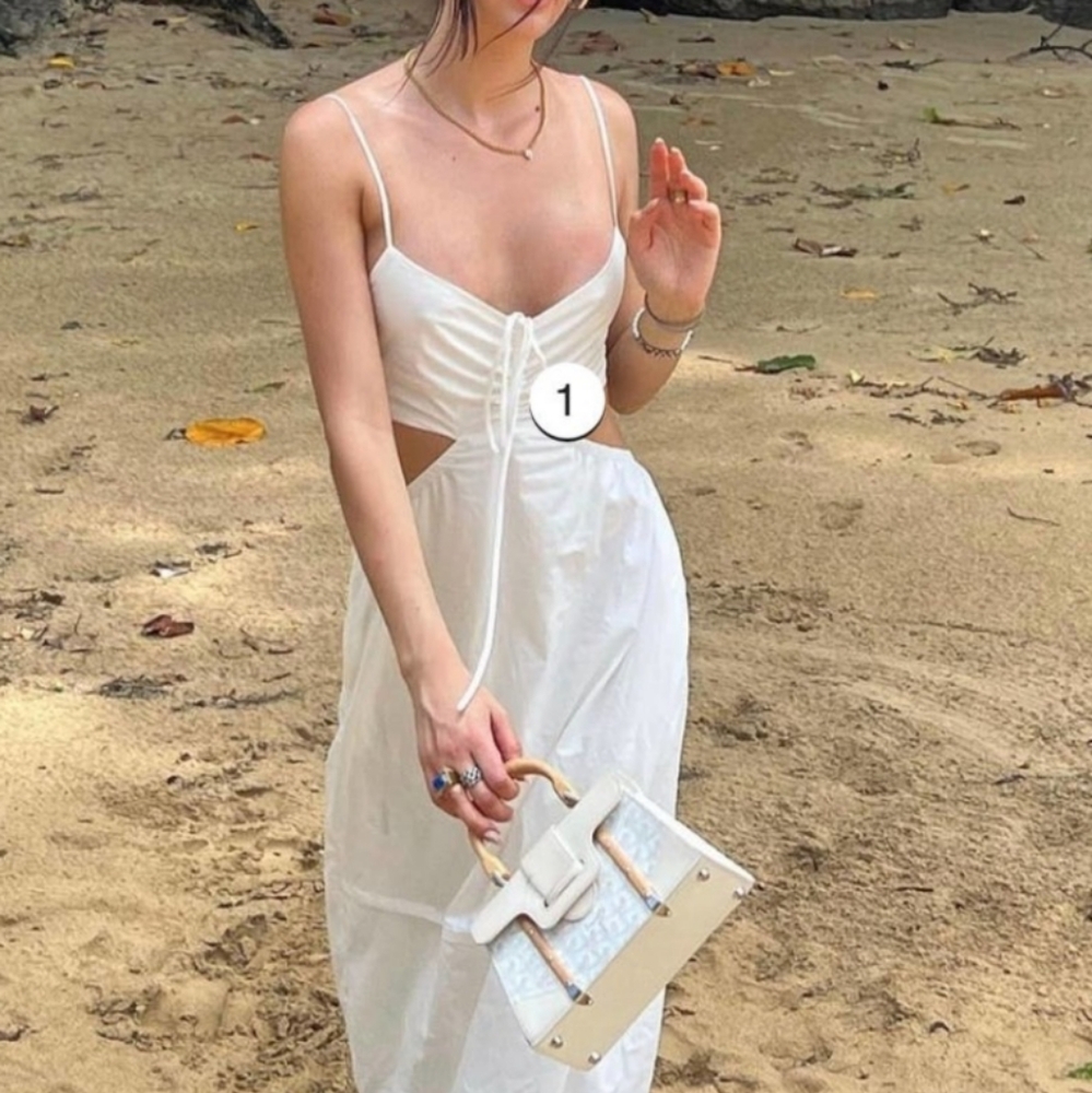 💞 NWT ASTR The Label White Cutout Poplin Midi Dress